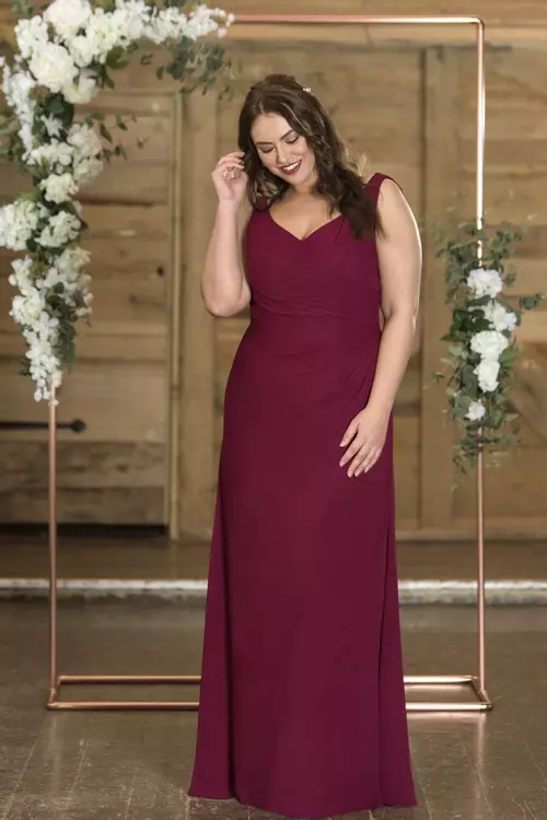M521 Simple Elegant Flattering Bridesmaid Style True Bridesmaids